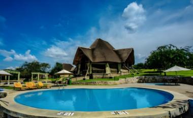 Amenities and guest experience at Kigambira Safari Lodge