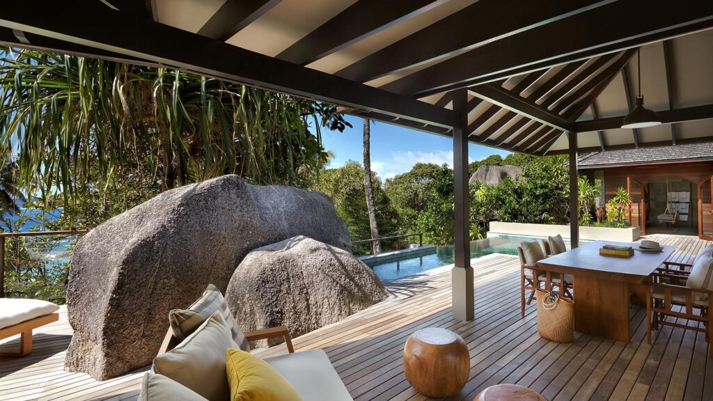 Four Seasons luxury resort in Seychelles