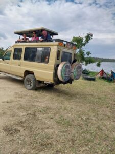Game drive and Kazinga Channel boat cruise