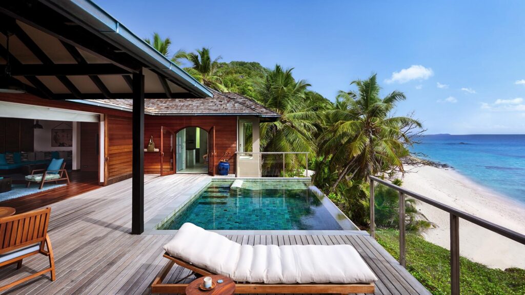 Hilton Labriz Resort on Silhouette Island