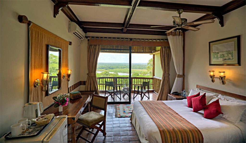 Rooms at Paraa safari lodge
