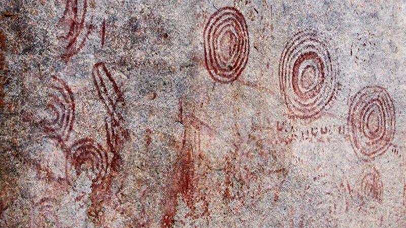 Red geometric rock paintings at Nyero 2 shelter